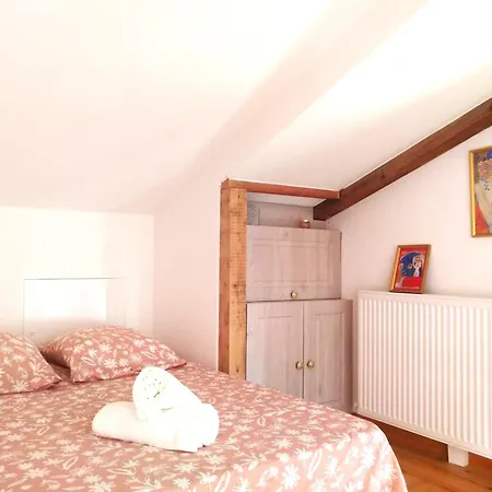 Nature Face Aux Etangs - - 4 Personnes - Jardin - Terrasse - Parking - بيت للعطل