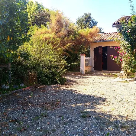Nature Face Aux Etangs - - 4 Personnes - Jardin - Terrasse - Parking - بيت للعطل *